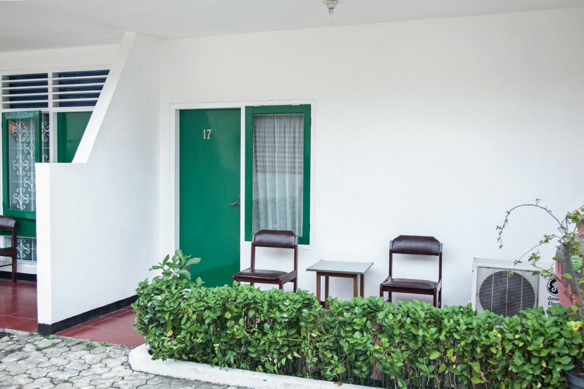 Reddoorz Near City Of Tomorrow Mall Σουραμπάγια Εξωτερικό φωτογραφία